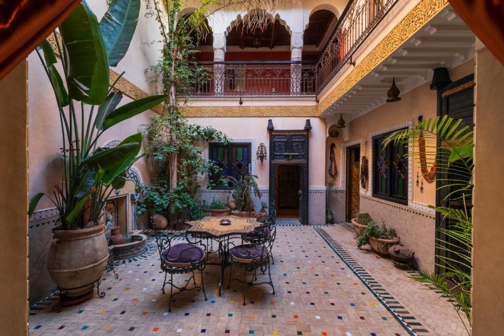 RIAD MAKENE MOUCHKILL riad Marrakech Tensift Haouz Marrakech 2