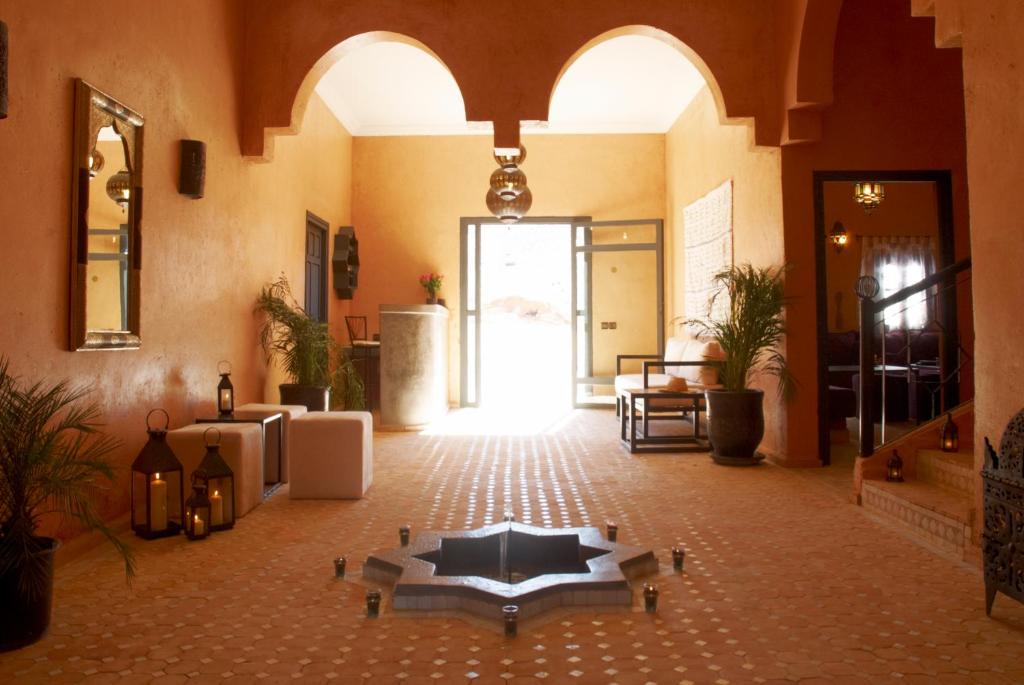 Riad Bouchedor riad Region non trouvee Ouarzazate