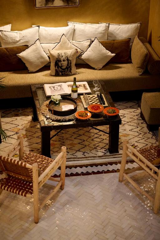 Riad Dar Amanza en exclusivite avec 4 chambres au coeur de la medina riad Marrakech Tensift Haouz Marrakech 17