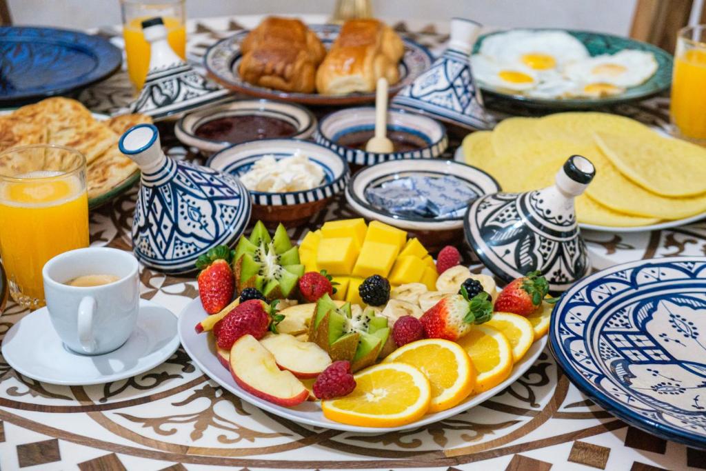 Riad Davia Jacuzzi Rooftop Breakfast riad Marrakech Tensift Haouz Marrakech 9