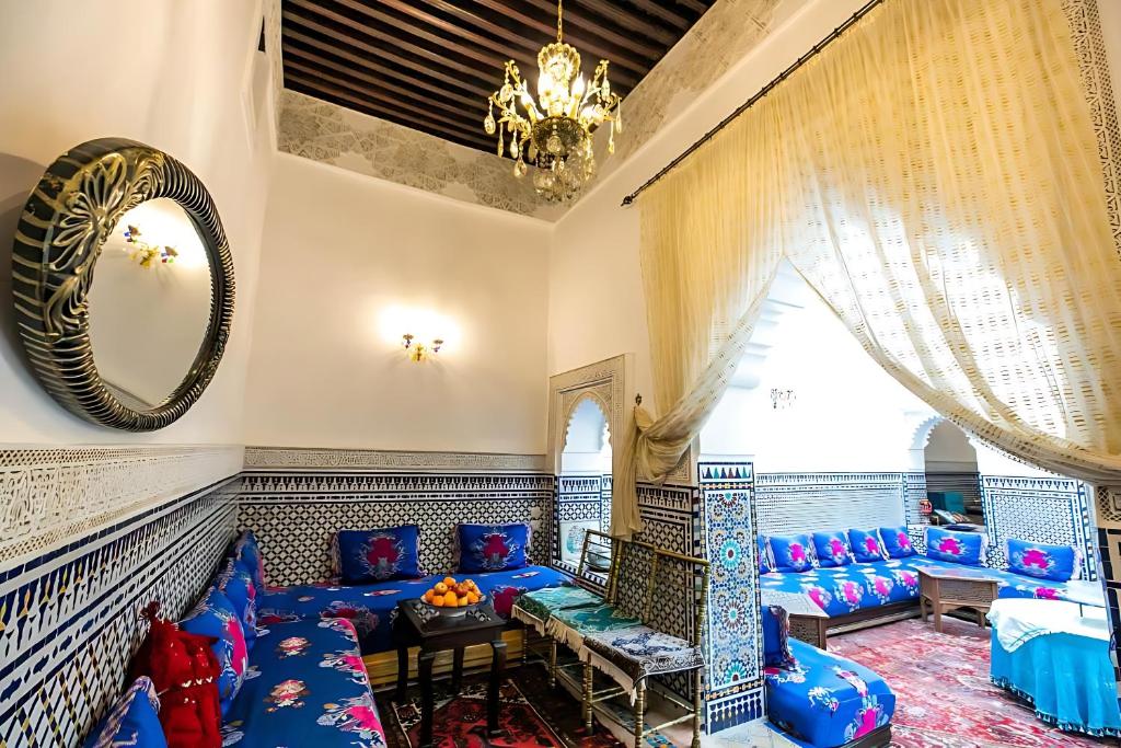 Riad Mounana fez luxurious palace spa riad Fes Boulemane Fes 7