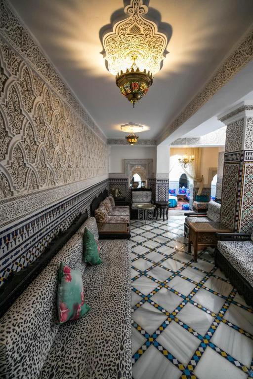 Riad Mounana fez luxurious palace spa riad Fes Boulemane Fes 9